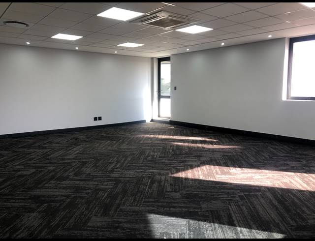 691M² OFFICE TO LET IN ROSEBANK